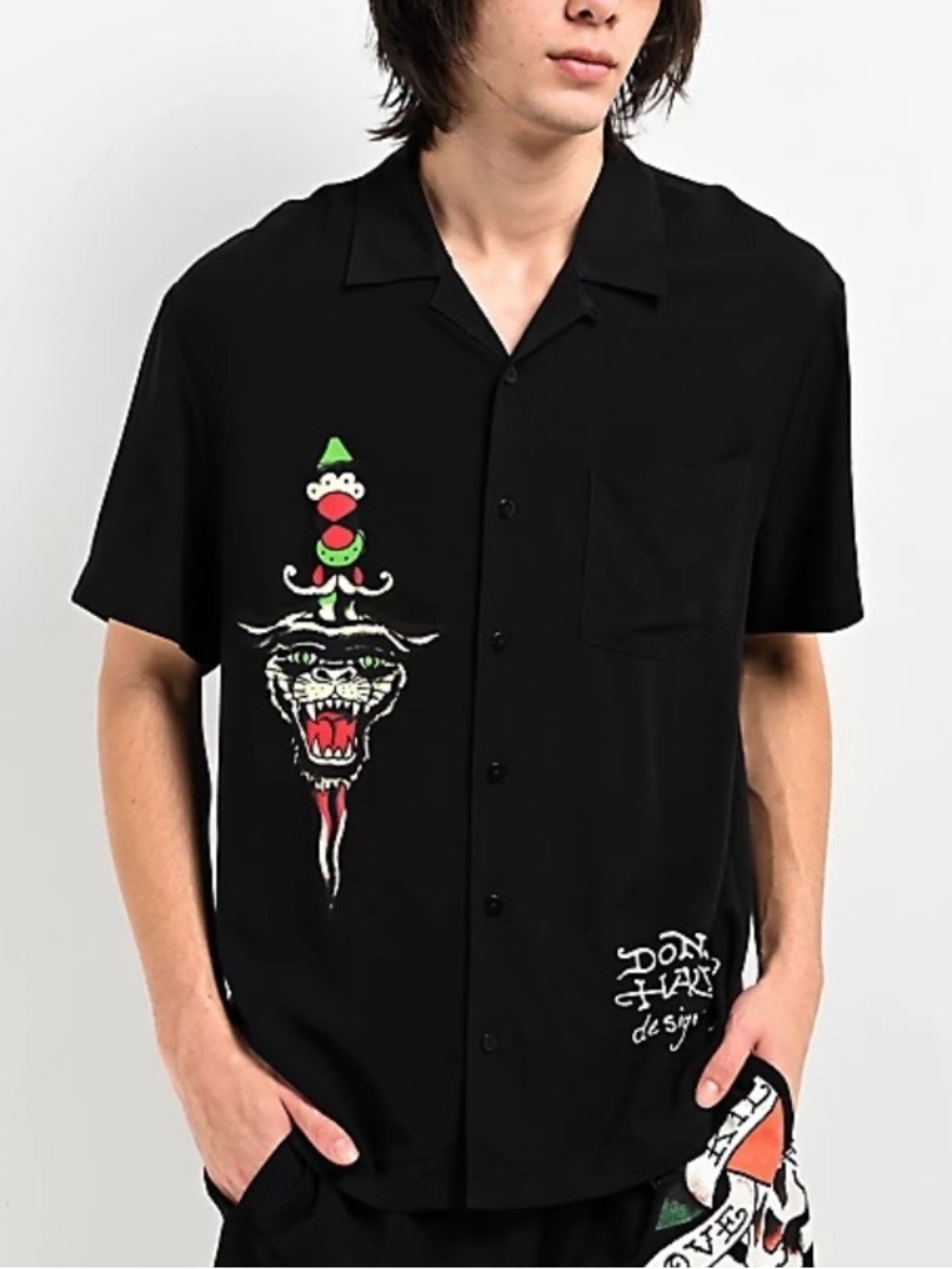 Ed Hardy Black Short-Sleeve Button-Down Shirt with Panther Graphic